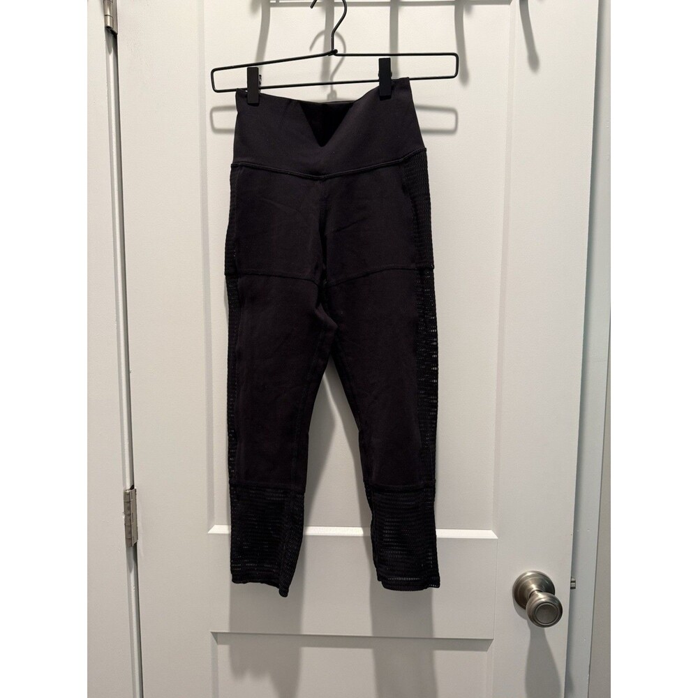 ALO YOGA Black Color Womens High Waist Mosaic Mesh Side Leggings XS RN#87370